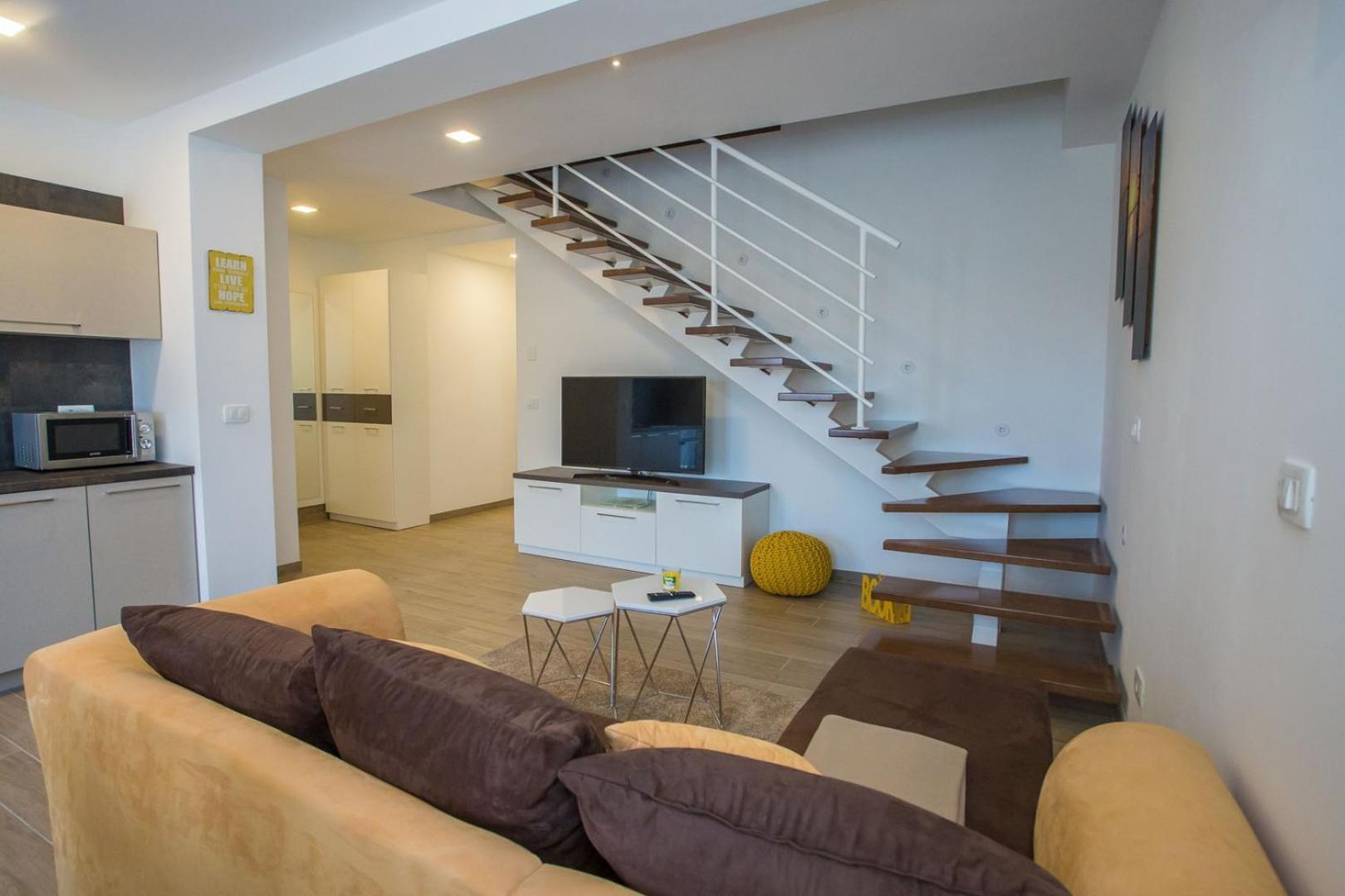 Two Bedroom Milohanic Iii Porec