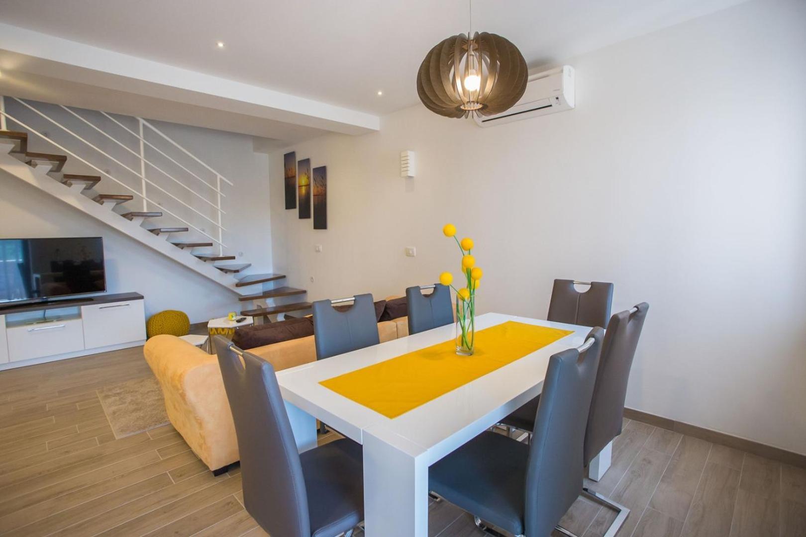Two Bedroom Milohanic Iii